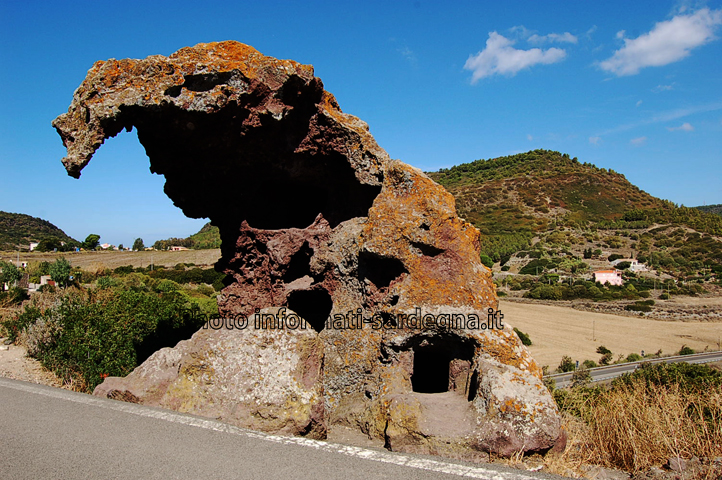 La Roccia dell'Elefante, Castelsardo