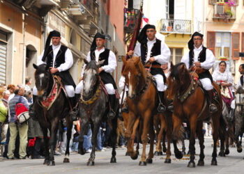 La rassegna dei costumi durante la manifestazione. Foto: Mauro Spanu