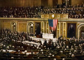 La dichiarazione di guerra degli Stati Uniti alla Germani, il 2 aprile 1917. L'annuncio del Presidente Woodrow Wilson davanti al Congresso. Foto:  Library of Congress Catalog.