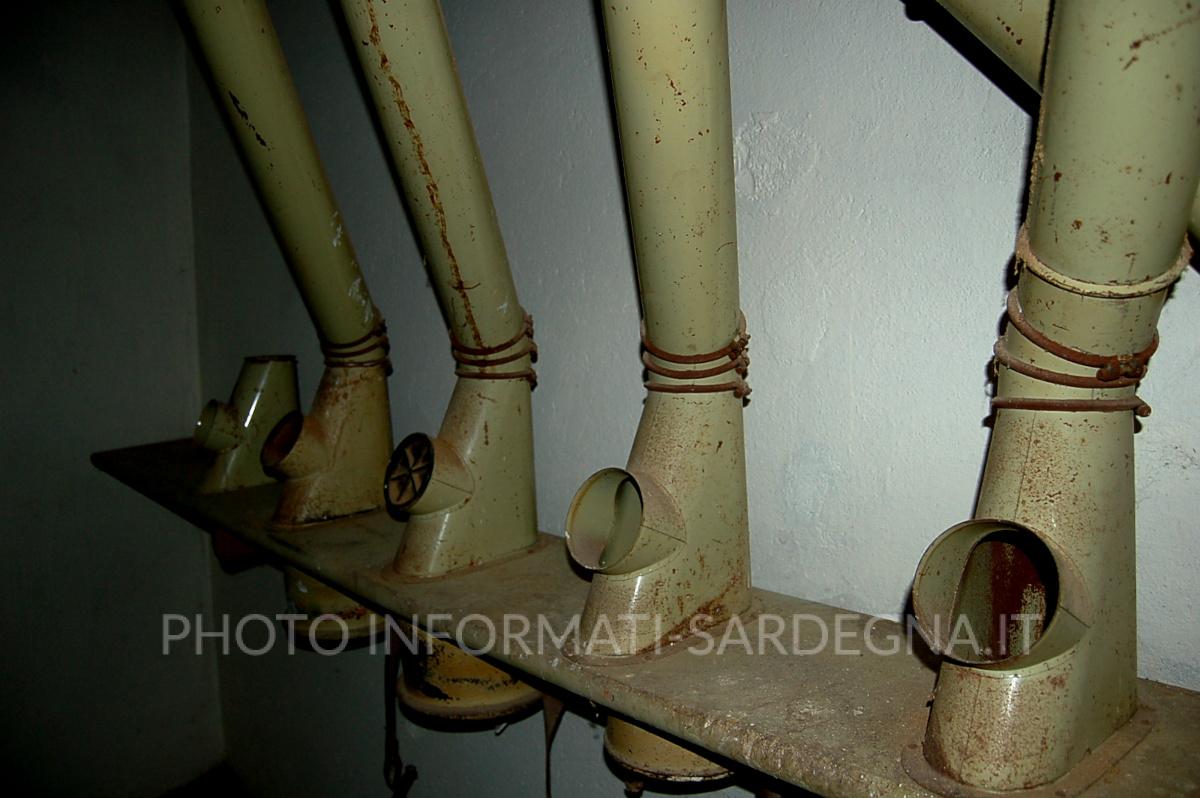 Vecchi macchinari del museo/mulino di Guspini 
