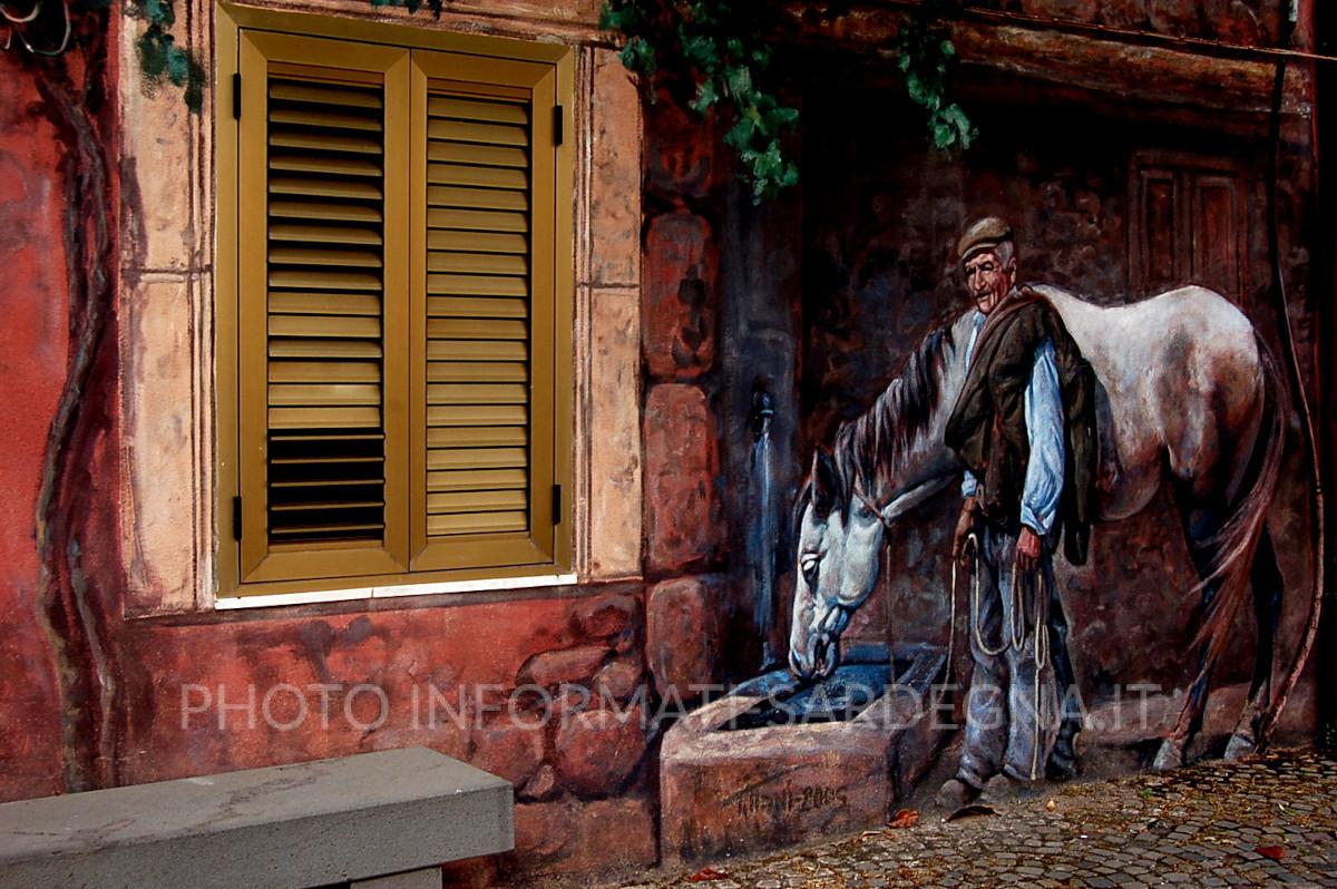 Tinnura. Murales