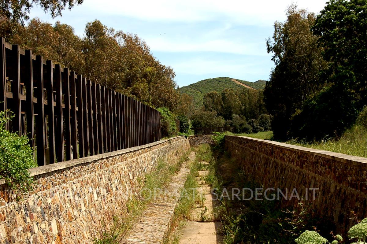 Parco Termale di Santa Maria Is Aquas: il canale di risulta