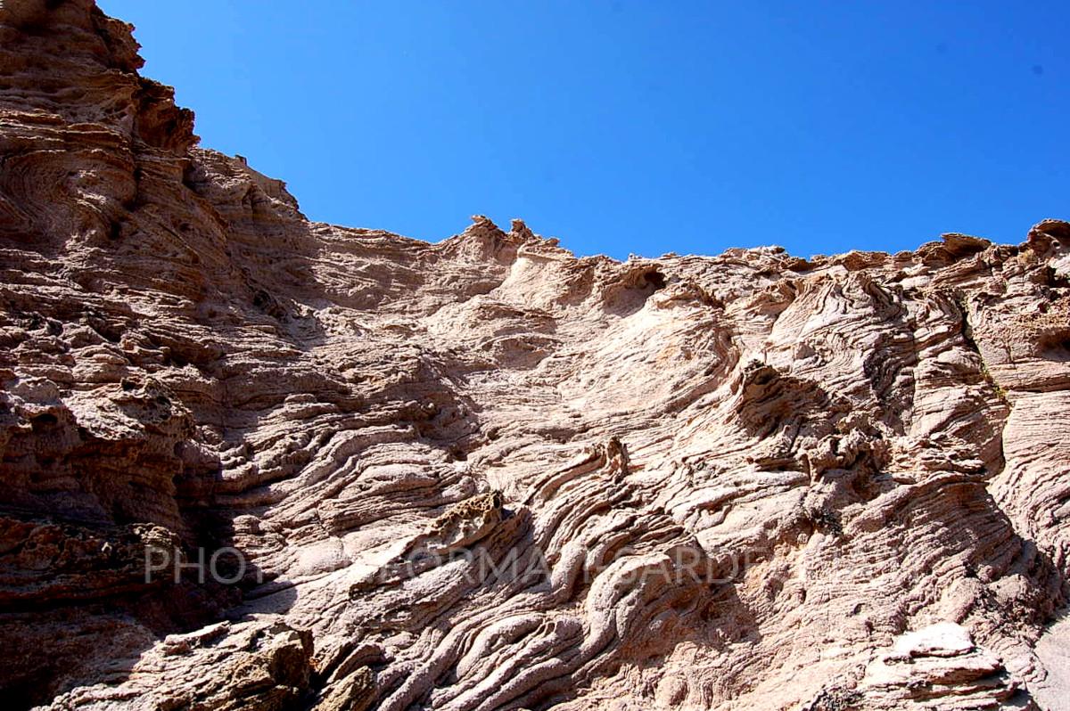 Le formazioni rocciose ai piedi di Capo Sandalo, Carloforte
