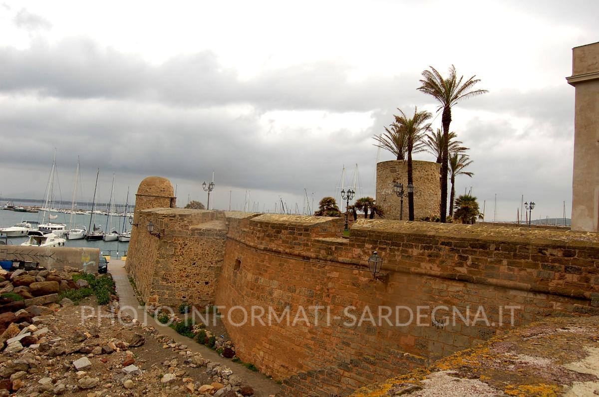 Le mura storiche di Alghero