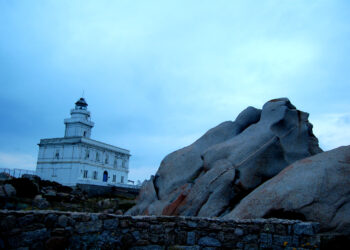IALA: faro di Santa Teresa di Gallura