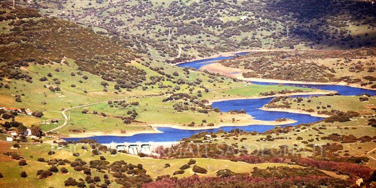 Il Tirso visto dall'Oasi naturalistica di Assai