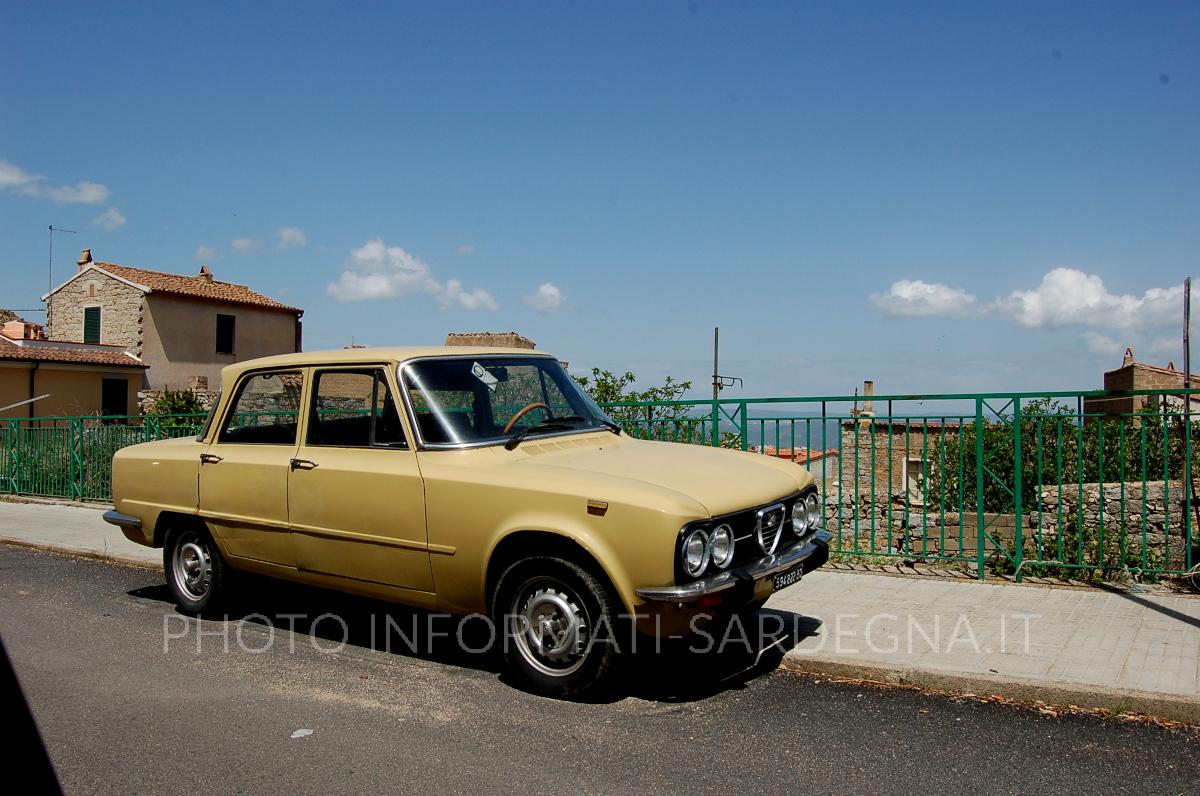 Alfa Romeo Giulia Tipo 105