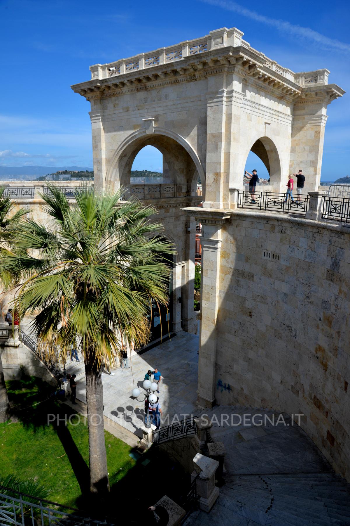Bastione Di San Remy Storia Architettura E Panorami Di Cagliari Bastione Di San Remy Storia Architettura E Panorami Di Cagliari