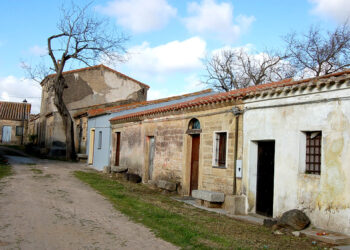 San Salvatore di Sinis: storia, culto e stratificazioni culturali