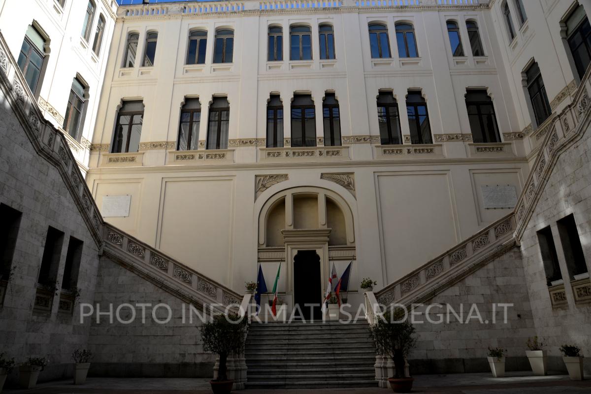 Interni del Palazzo comunale di Cagliari