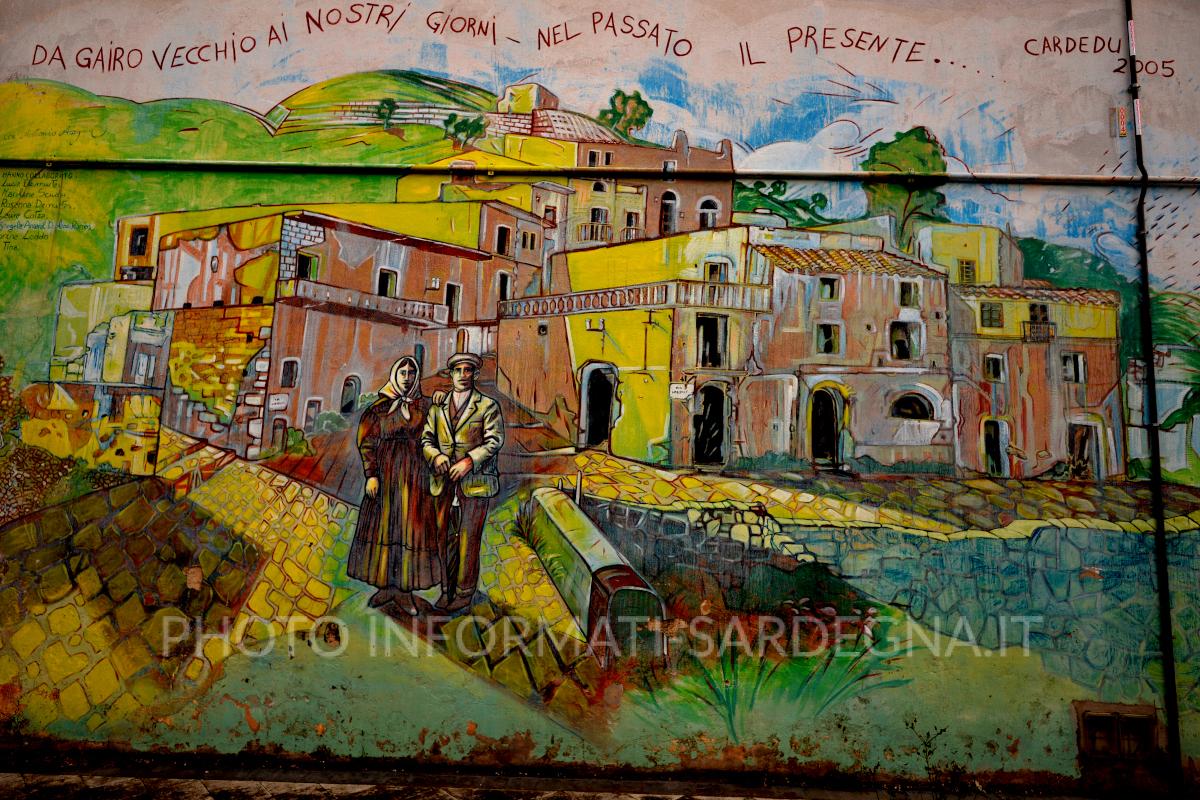 Murales a Cardedu che richiama lo sfollamento da Gairo Vecchio