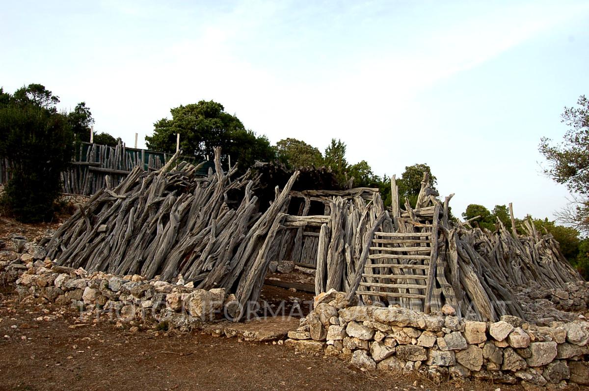 Ovile Serra su Caprargiu, Urzulei 
