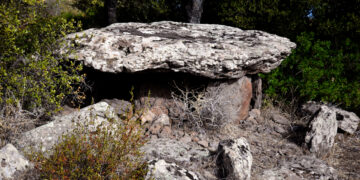 Dolmen di Motorra, Dorgali. La struttura