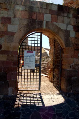 Ingresso al maniero