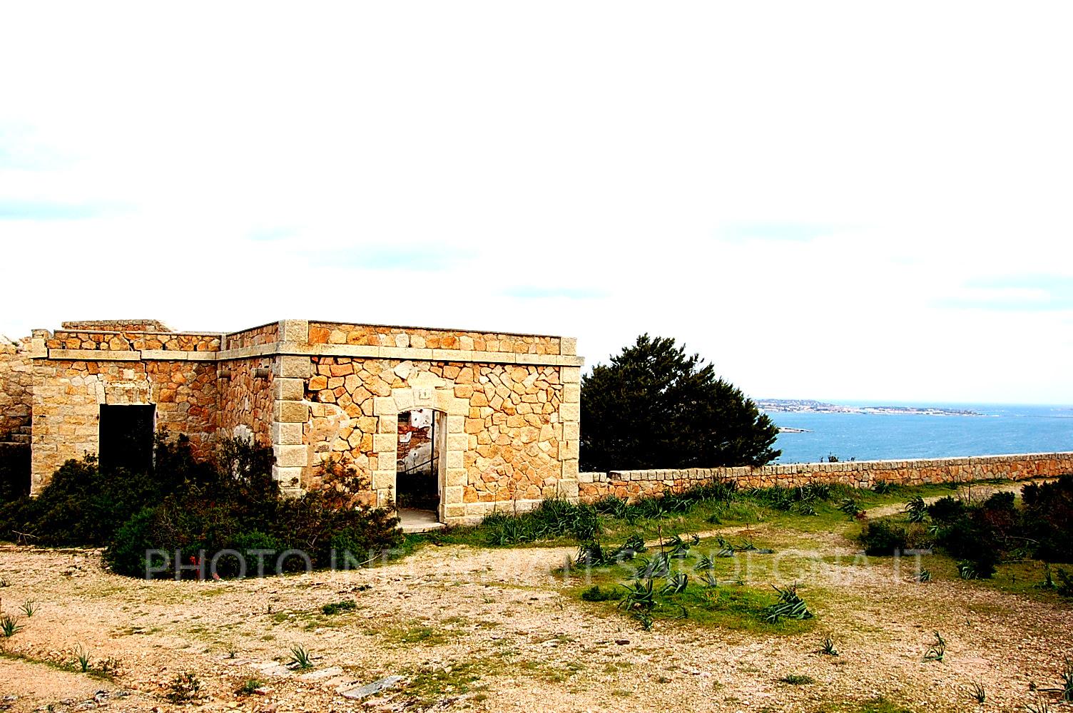 Fortezza di Capo d’Orso, Palau