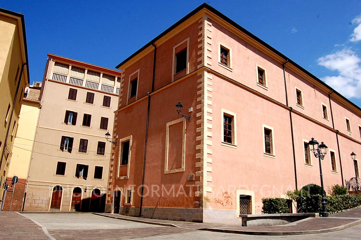 Piazza Cantareddu, Ozieri