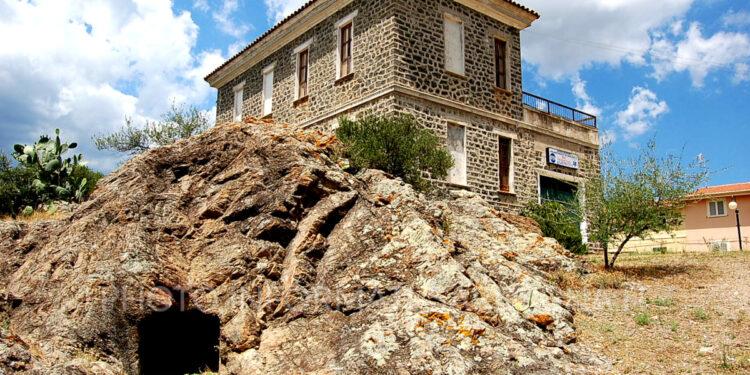 Malicas, la domus de janas di Galtellì