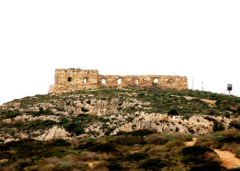 Ruderi a Capo Sant’Elia