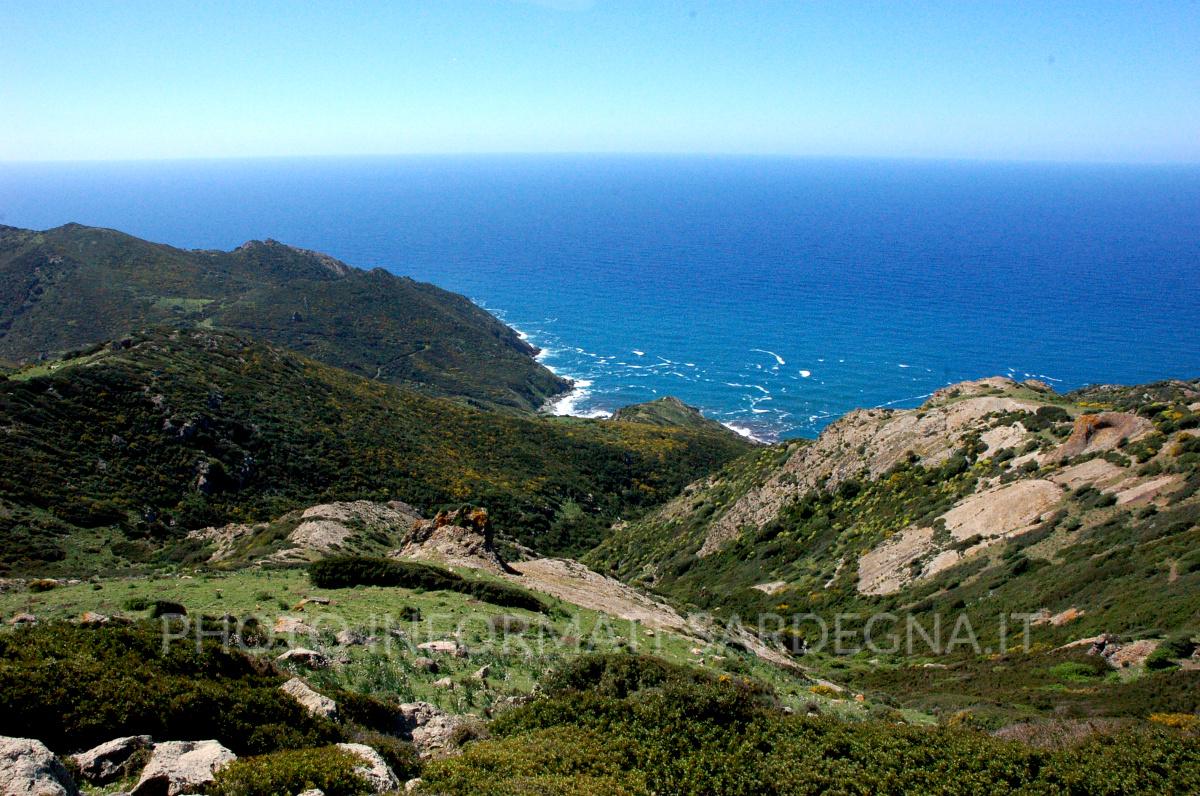 La costa settentrionale di Bosa