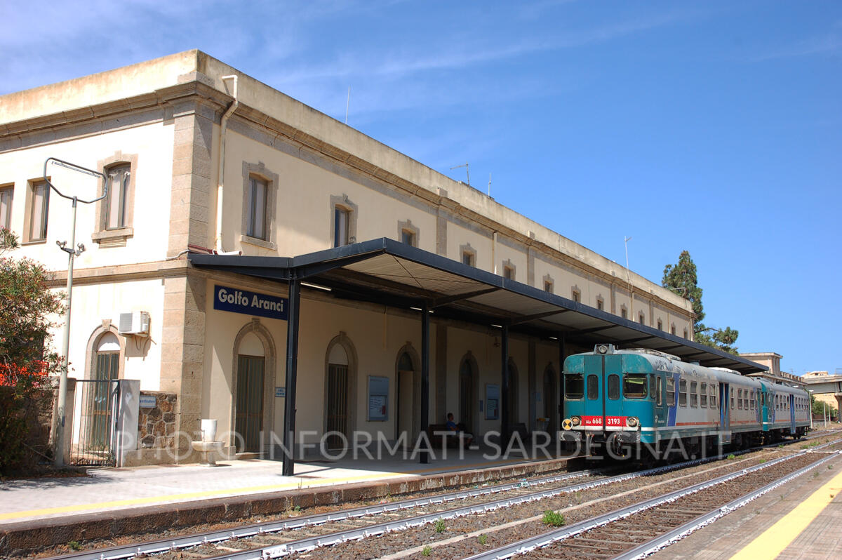 La Stazione ferroviaria di Golfo Aranci