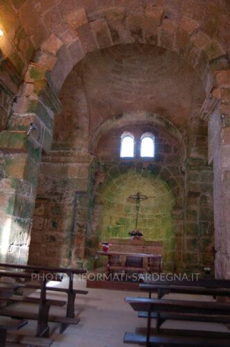 Interni della chiesa bizantina. Cabras