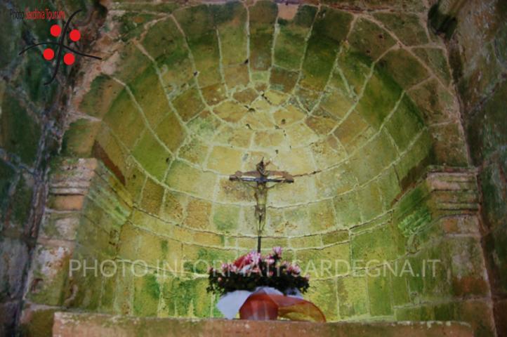 Interni della chiesa bizantina. Cabras
