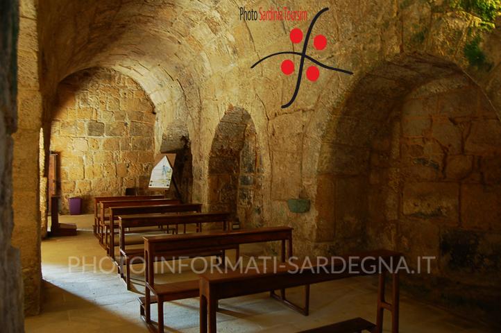 Interni della chiesa bizantina. Cabras