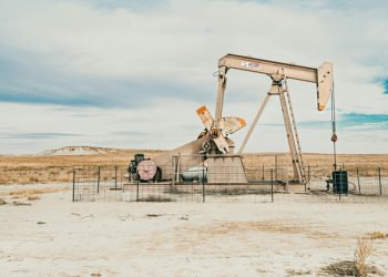 Petrolio, differenza tra produzione e riserva