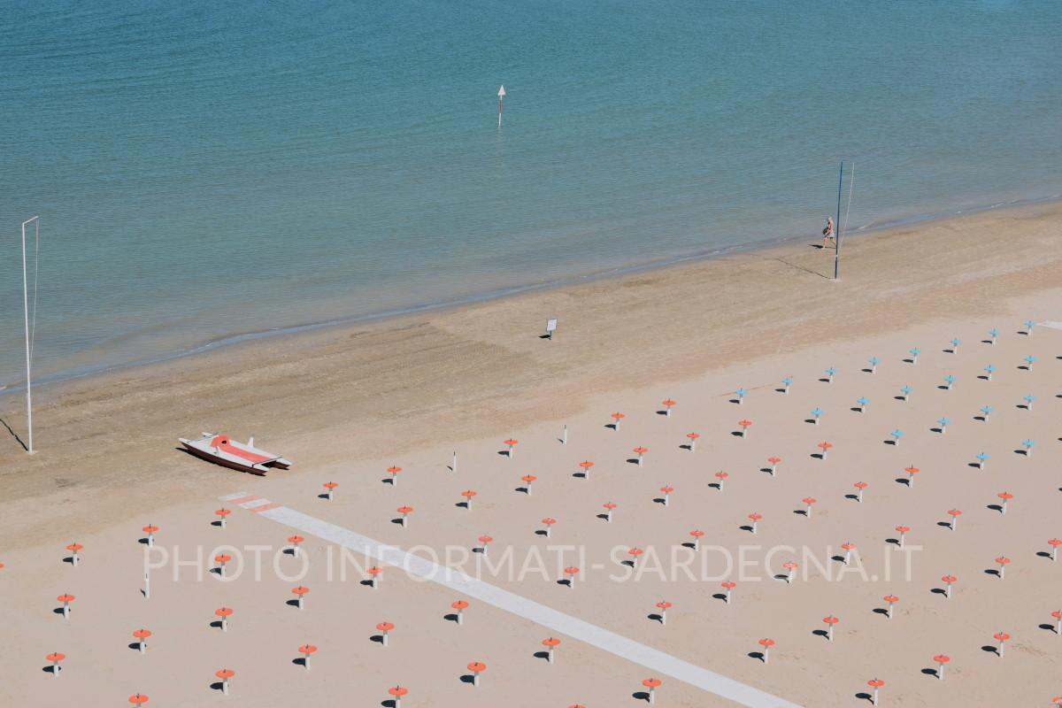 Turismo balneare 2025. Rimini. Foto di Ocramnaig_o su Unsplash