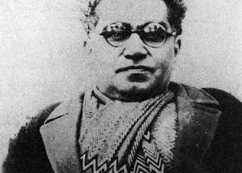 Gramsci foto segnaletica