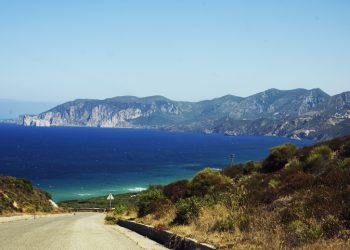 Porto Paglia (Iglesias) e la costa di Gonnesa.