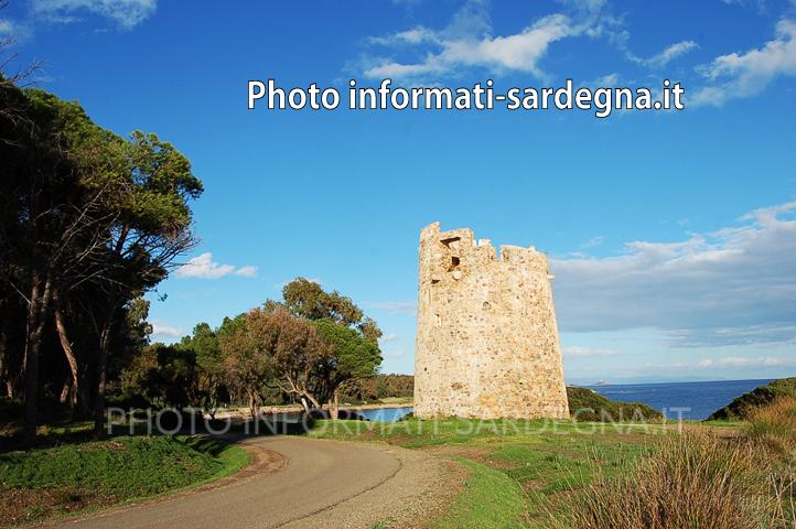 Torre costiera: Santa Margherita di Pula