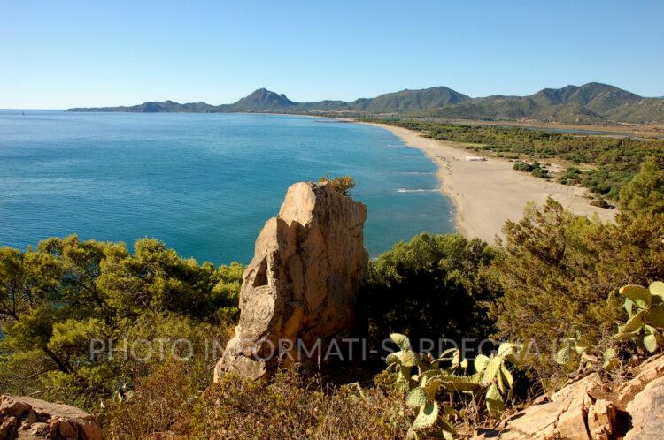 Spiaggia di Cristoluaxedu a Muravera: una perla naturale della costa sud-orientale della Sardegna